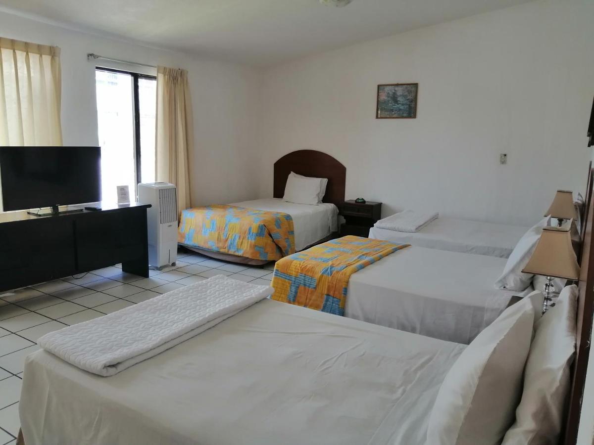Novohostal B&B Guatemala City Bagian luar foto