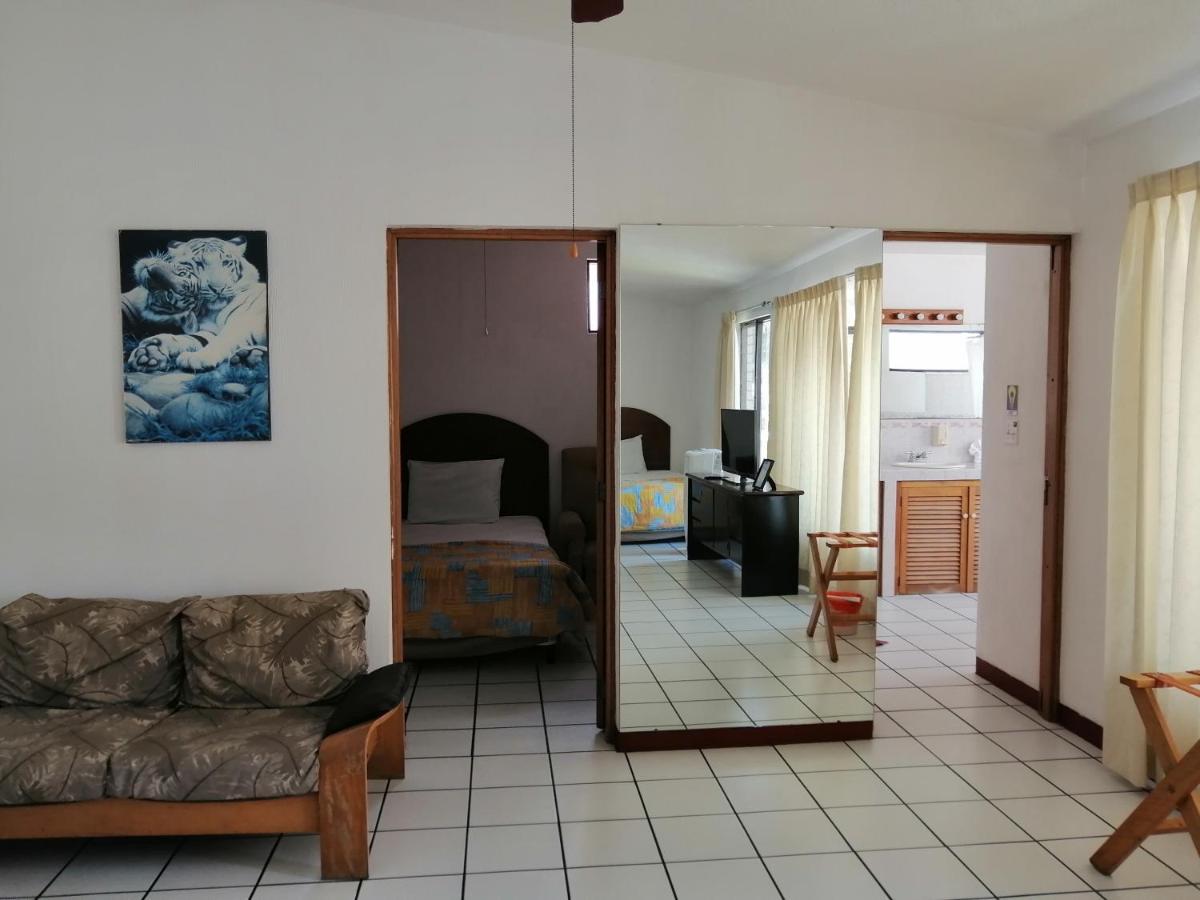 Novohostal B&B Guatemala City Bagian luar foto
