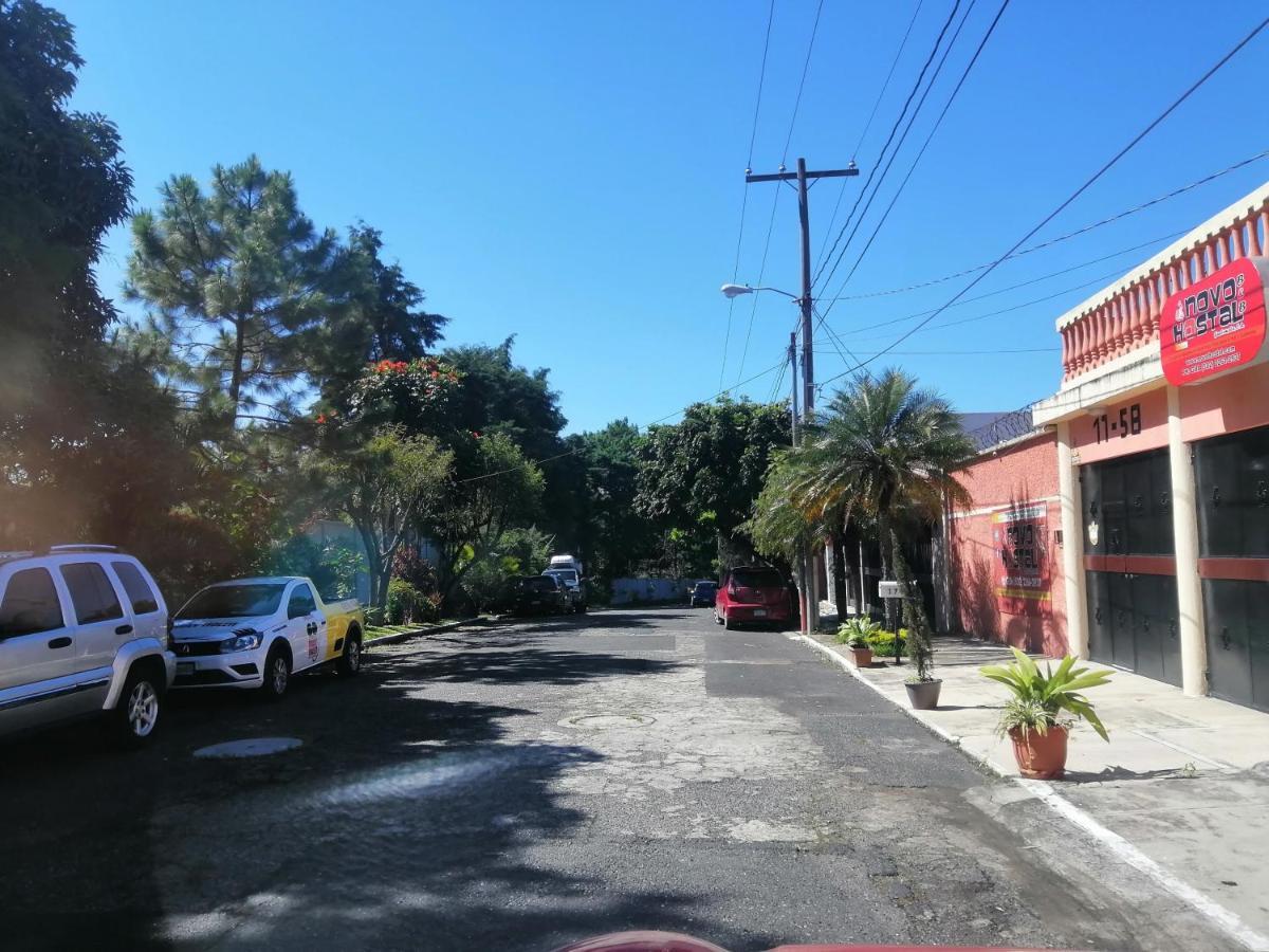 Novohostal B&B Guatemala City Bagian luar foto